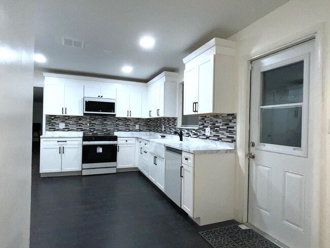 Photo - 3521 NW 29th St