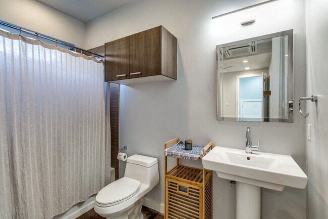 Photo - 4977 Zuma Ct