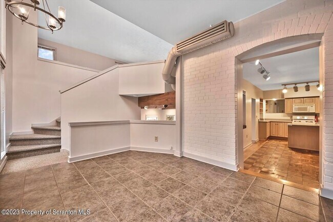 Photo - 1409 Penn Ave Unit Apt 3