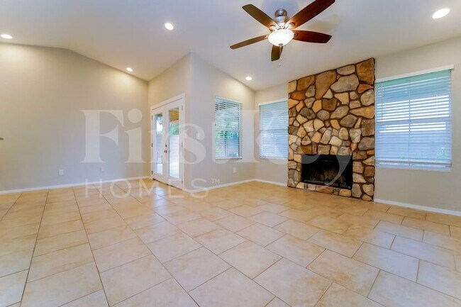 Photo - 10272 E Sky Castle Way