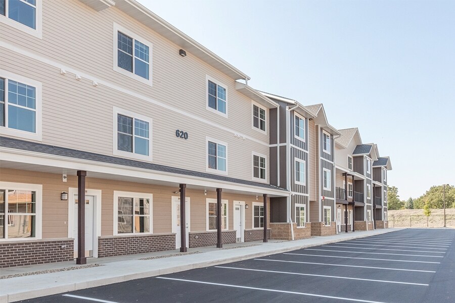 Photo - The Quarters at Mankato - Student Living