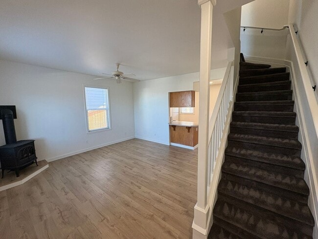 Photo - 1315-1315 5th St