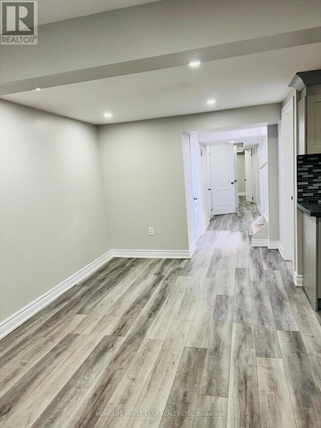 Photo - 53 Jefferson Rd