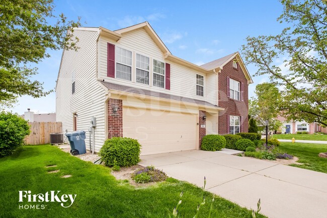 7952 Alamosa Ln