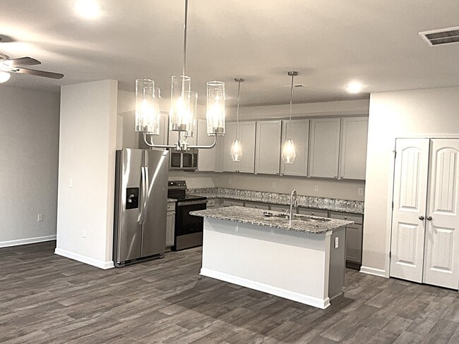 Photo - 3120 Emberly Dr