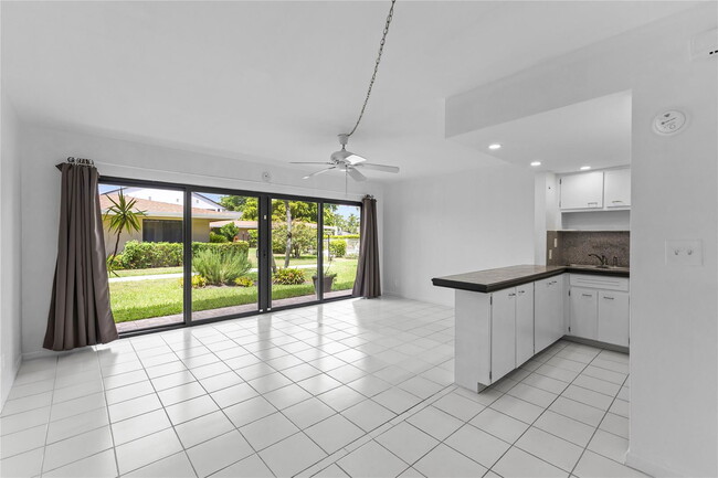 Photo - 3208 SE 11th St Unidad 104A