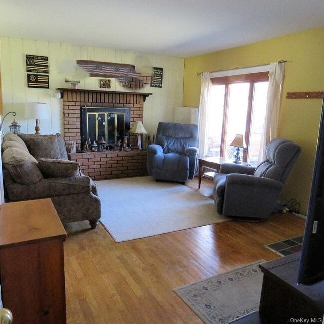 Photo - 7 Owen Dr