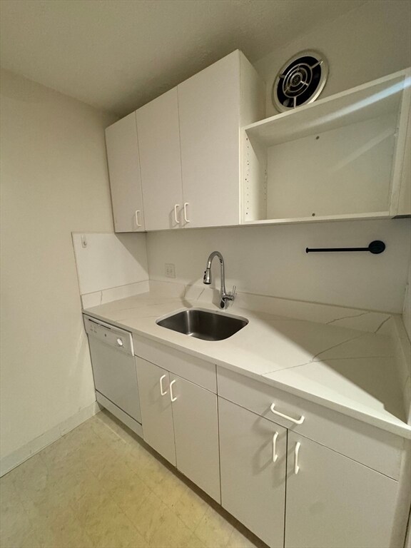 Photo - 144 Kenrick St Unit 12