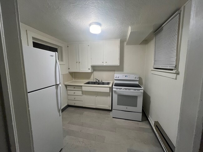 Photo - 618 S 4th Ave Unit #4