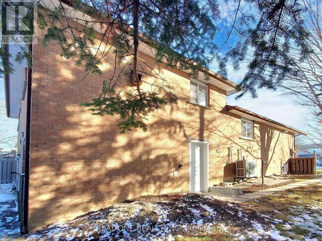 Photo - 47 Lowe Blvd