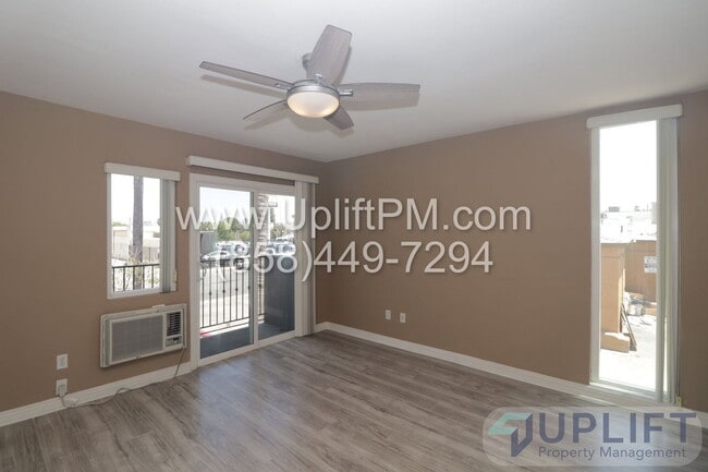 Photo - 4860 Rolando Ct Unit 61