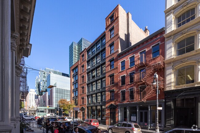 Photo - 150 Greene St