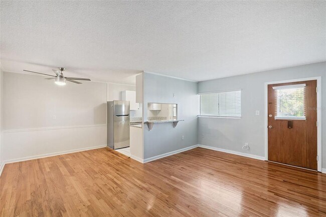 Photo - 320 Lakeview St Unit 213