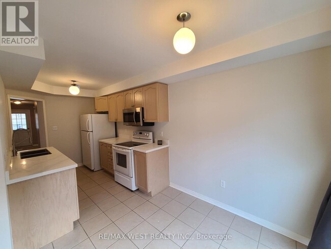 Photo - 228 Coleridge Dr