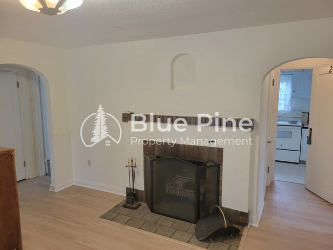 Photo - 302 12th St Unidad 2