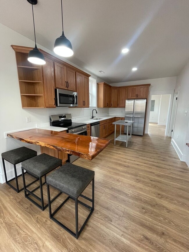 216NM - 216NM Apartment Unit Residential