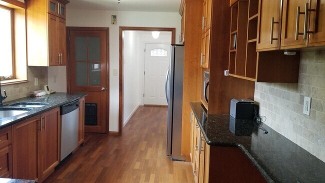 236 Franklin St Unidad 1