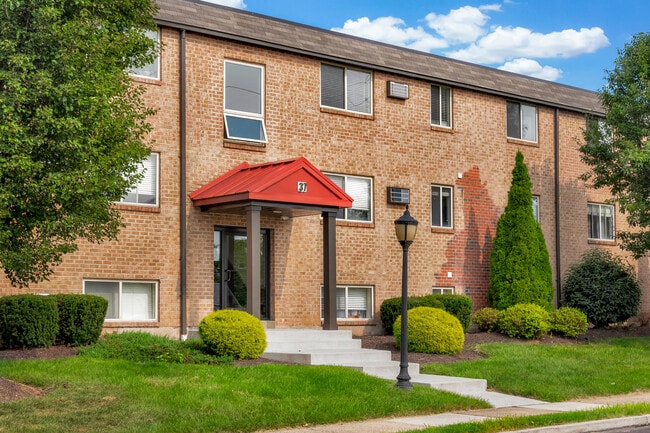 Photo - Pear Tree Court