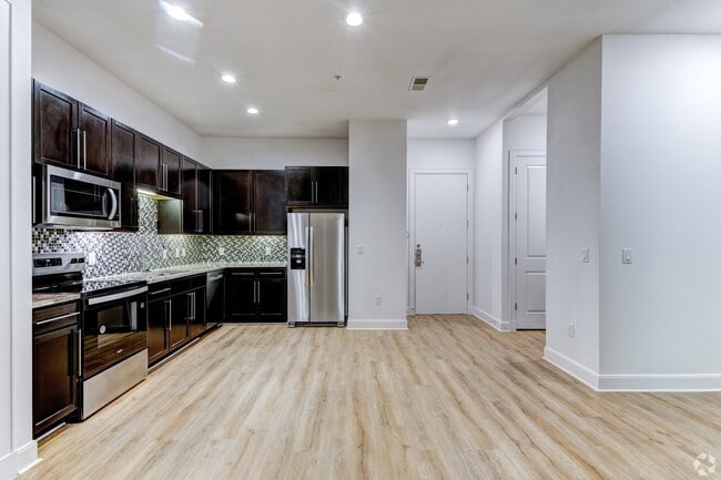 Building Photo - Discover Your Perfect Home Today! Unit DTP