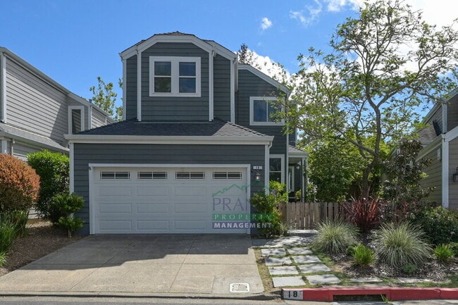 Building Photo - 18 Crystal Creek Ct