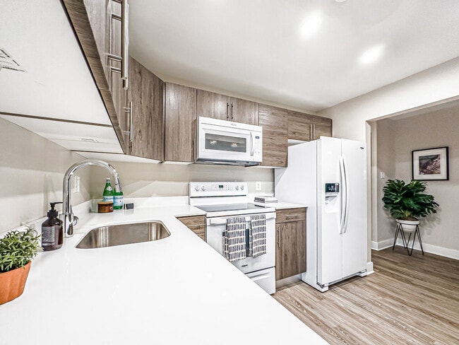 Castlebrook Apartments
