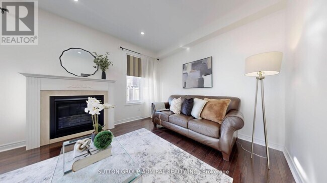 Photo - 186 Ascalon Dr