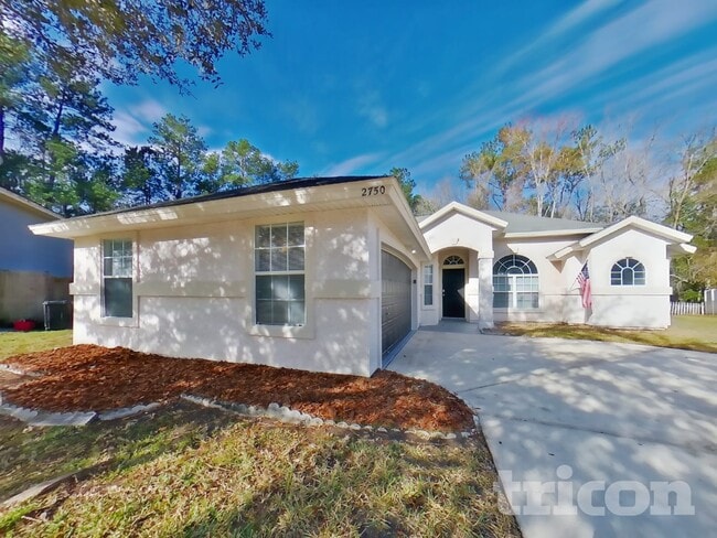 Photo - 2750 Archer St