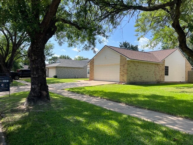 Photo - 17515 Wild Willow Ln
