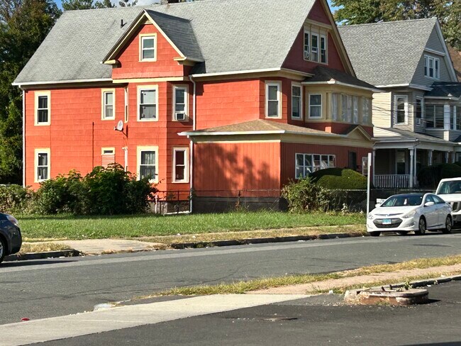 Photo - 103 Oakland Terrace Unidad 101 Oakland Terrace