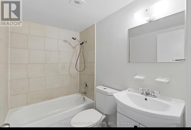 Photo - 103 Emerald St S Unit 302