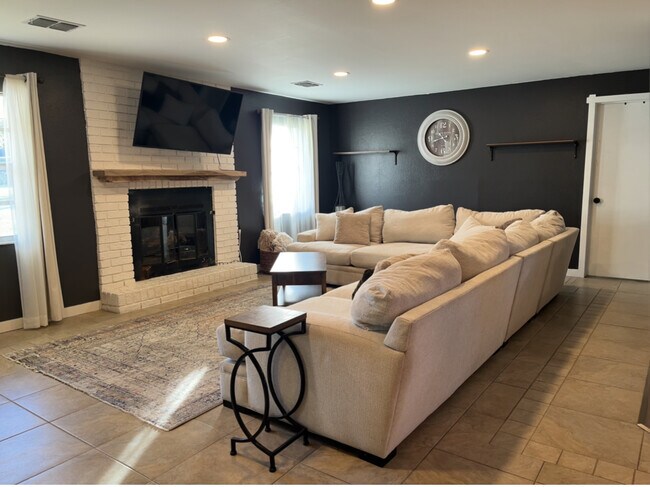 Photo - 64 Magnolia Dr