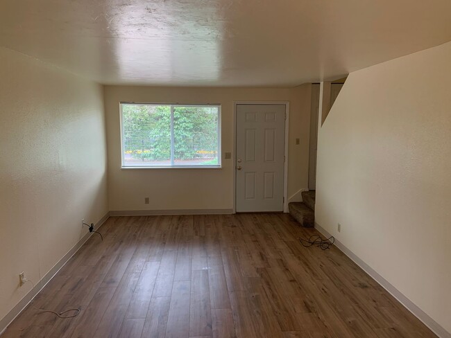 Photo - 164 - 2418/2420 NW 9th Unit 2420