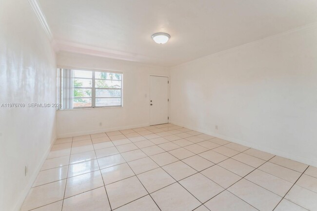 Photo - 11005 SW 1st St Unit 203