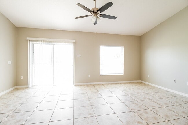 Photo - 4108 Shelter Bay Dr