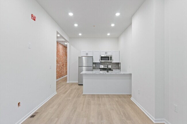 Photo - 2819 W Oxford St Unit 1
