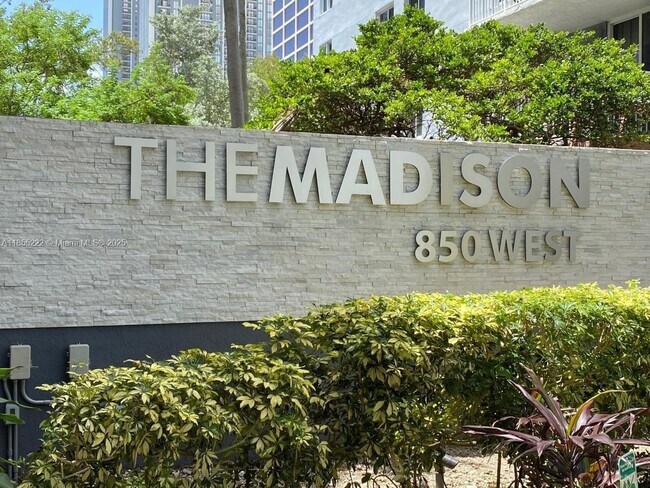 Building Photo - 850 N Miami Ave Unit W-1908 Rental
