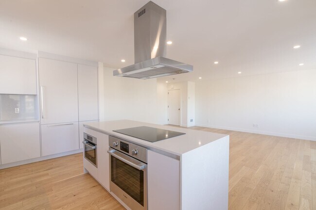 Photo - 3555 Chem. de la Côte des Neiges Unit 1402