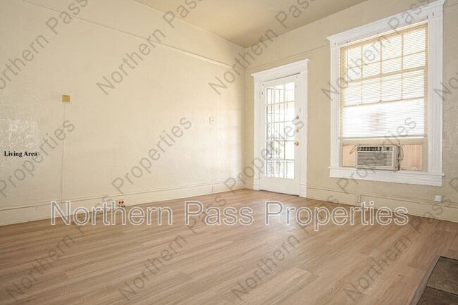 Photo - 1419 Wyoming Ave