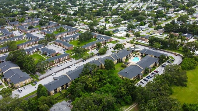Photo - 12261 Sailwinds Dr Unit 203