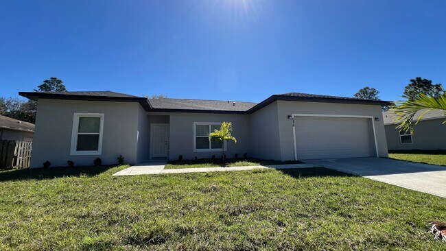 Building Photo - BRAND NEW 3 BD/2BA Home in Beautiful Palm ...