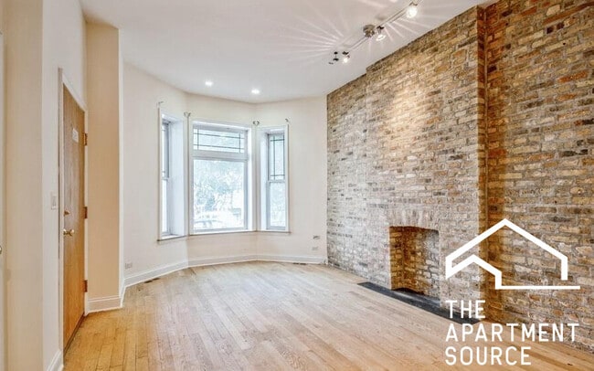 Photo - 1418 N Mohawk St Unit 1