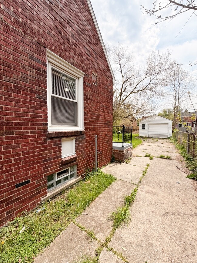 Photo - 14134 Collingham Dr