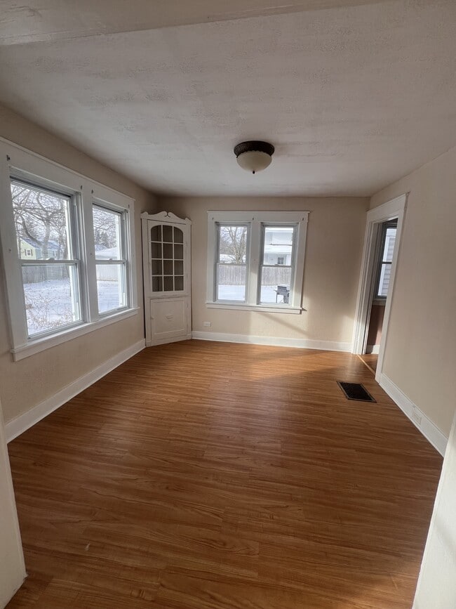 Photo - 1104 Myrtle Ave