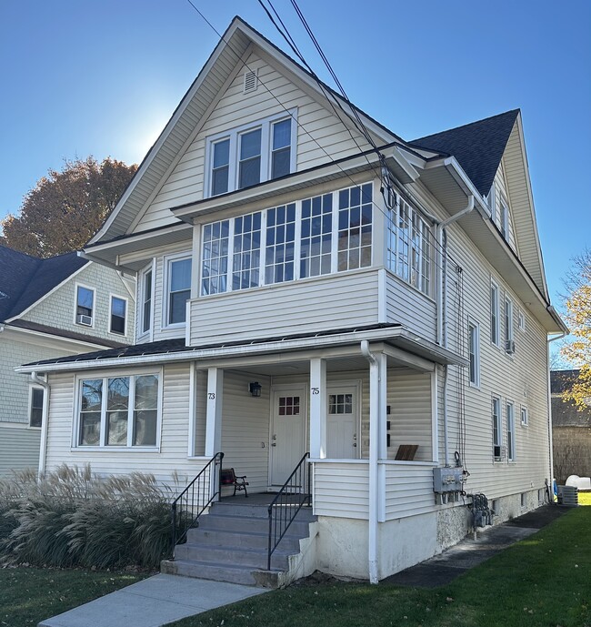 Photo - 75 Temple St Unit 75 Temple St