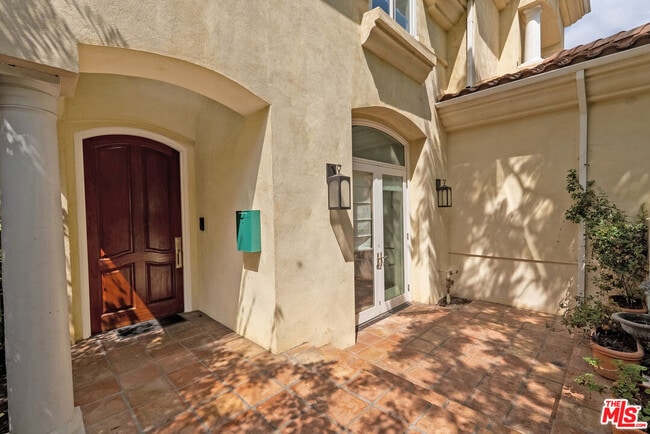 Photo - 10515 Oaklawn Rd