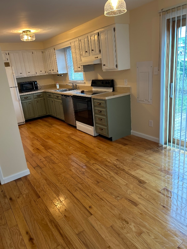 Photo - 234 Surrey Ct