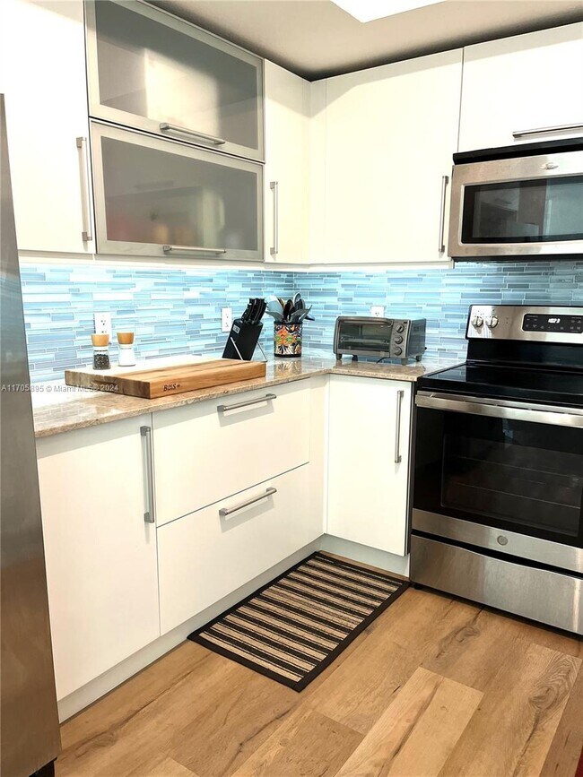 Photo - 500 NE 2nd Ave Unit 601