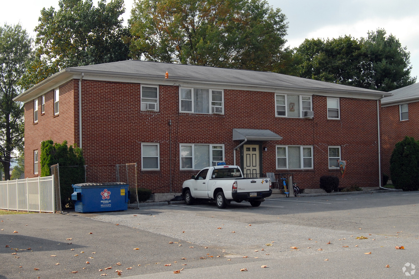 Balthaser Street Apartments - Balthaser Street Apartments