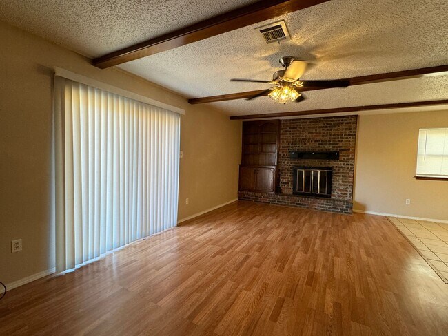 2610 NW 78th St