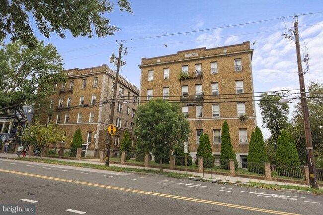 Building Photo - 4120 14th St NW Unit 44 Rental